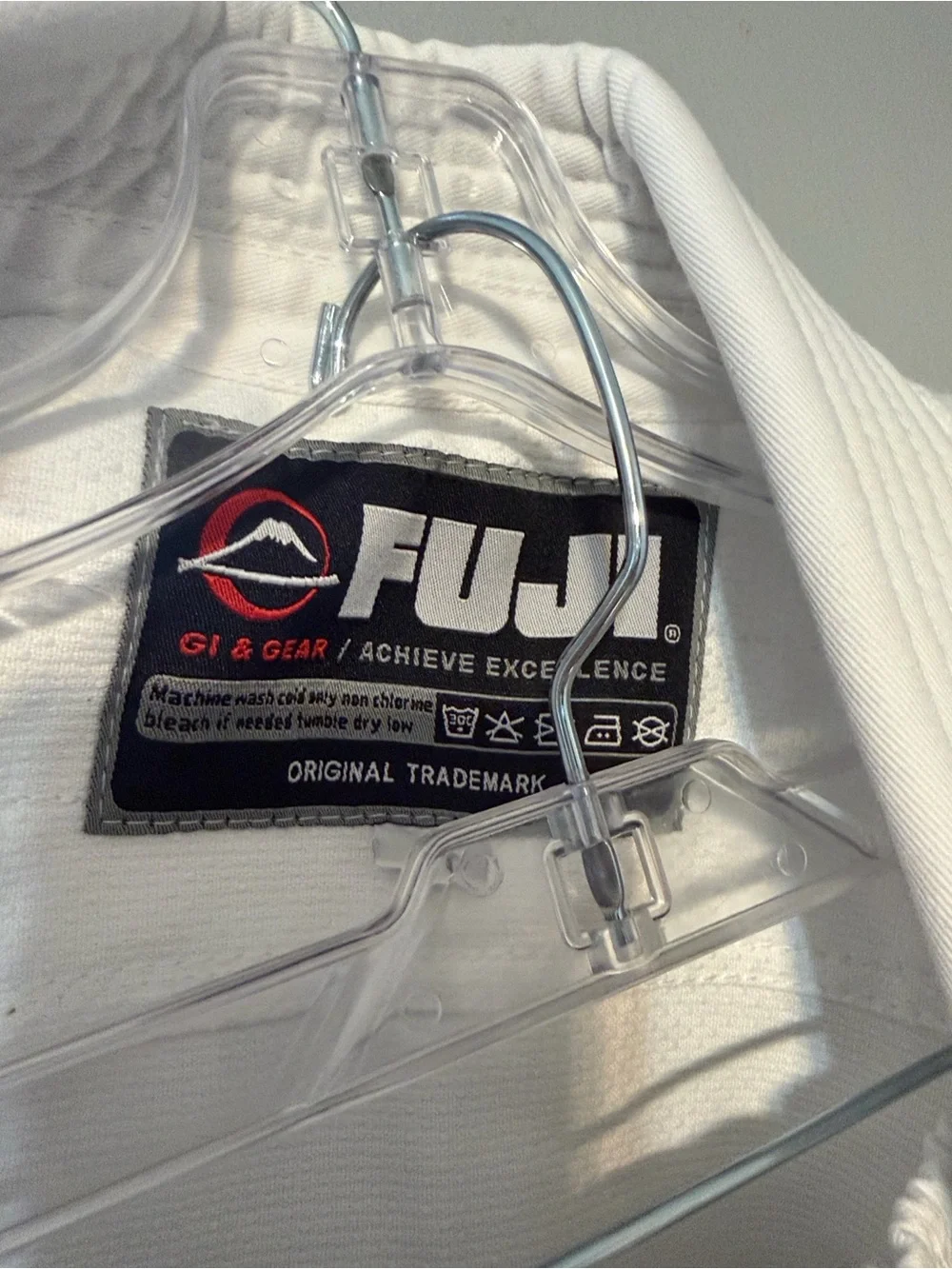 Kids White Judo Gi Matching Set  It can be used for 7 to 10 years. New